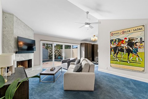 Townhouse in Wellington, Florida 1 bedroom, 67.35 sq.m. № 2082802 - photo 9
