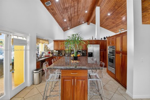 Casa en venta en Palmetto Bay, Florida, 5 dormitorios, 304.91 m2 № 1952267 - foto 11