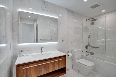 Copropriété à louer à Miami Beach, Floride: 1 chambre, 79.99 m2 № 1968007 - photo 26