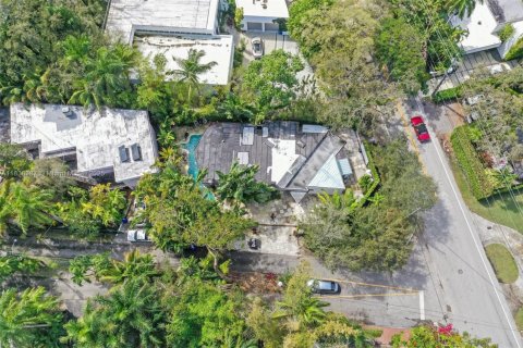 Casa en venta en Miami, Florida, 3 dormitorios, 188.31 m2 № 1830753 - foto 29