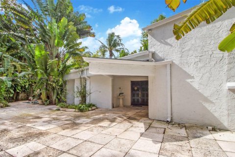 Casa en venta en Miami, Florida, 3 dormitorios, 188.31 m2 № 1830753 - foto 8