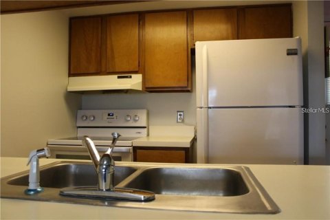 Copropriété à vendre à Tampa, Floride: 2 chambres, 94.76 m2 № 1908474 - photo 6