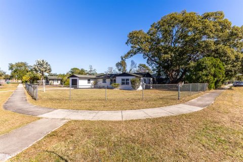Casa en venta en Deltona, Florida, 3 dormitorios, 121.79 m2 № 1809951 - foto 18