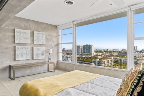 Condo in Miami Beach, Florida № 2029635 - photo 14