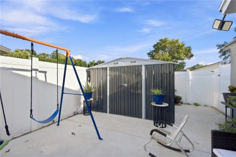 Villa ou maison à vendre à Tampa, Floride: 3 chambres, 107.3 m2 № 2399318 - photo 18