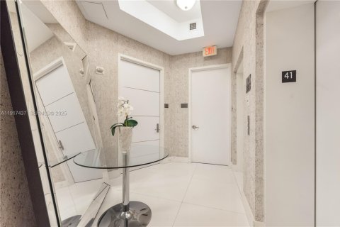 Copropriété à vendre à Sunny Isles Beach, Floride: 3 chambres, 193.61 m2 № 1977118 - photo 17