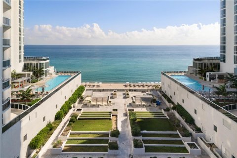 Copropriété à vendre à Sunny Isles Beach, Floride: 3 chambres, 193.61 m2 № 1977118 - photo 21
