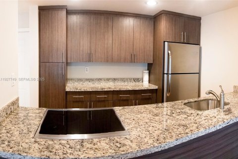 Copropriété à louer à Miami, Floride: 2 chambres, 76.74 m2 № 1988020 - photo 12