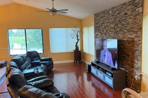 Casa en venta en Weston, Florida, 3 dormitorios, 154.68 m2 № 1786596 - foto 15
