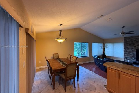 Casa en venta en Weston, Florida, 3 dormitorios, 154.68 m2 № 1786596 - foto 12