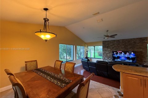 Casa en venta en Weston, Florida, 3 dormitorios, 154.68 m2 № 1786596 - foto 23
