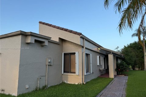 Casa en venta en Weston, Florida, 3 dormitorios, 154.68 m2 № 1786596 - foto 28