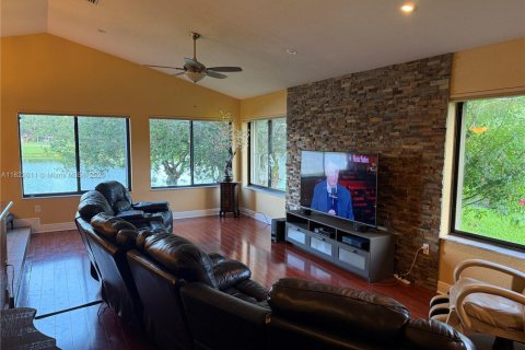 Casa en venta en Weston, Florida, 3 dormitorios, 154.68 m2 № 1786596 - foto 17