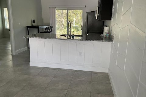 House in Ocala, Florida 3 bedrooms, 111.58 sq.m. № 2393638 - photo 6