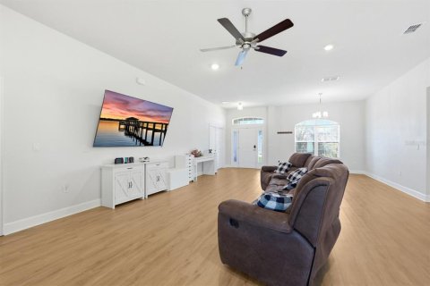 Купить виллу или дом в Палм-Кост, Флорида 10 комнат, 230.3м2, № 2221070 - фото 5