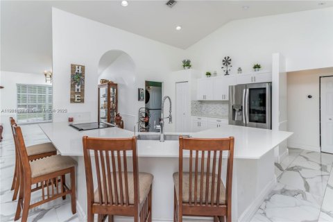 Casa en venta en Loxahatchee Groves, Florida, 4 dormitorios, 212.84 m2 № 1975354 - foto 10