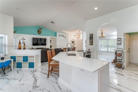 Casa en venta en Loxahatchee Groves, Florida, 4 dormitorios, 212.84 m2 № 1975354 - foto 7