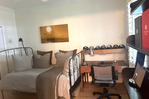 Купить виллу или дом в Ки-Бискейн, Флорида 5 спален, 328.41м2, № 2089425 - фото 14