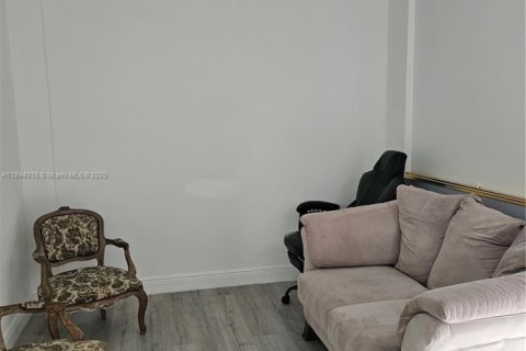 Condominio en alquiler en Aventura, Florida, 2 dormitorios, 92.34 m2 № 1947165 - foto 7