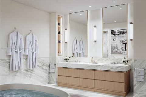 Condo in Miami, Florida, 4 bedrooms № 2082216 - photo 9