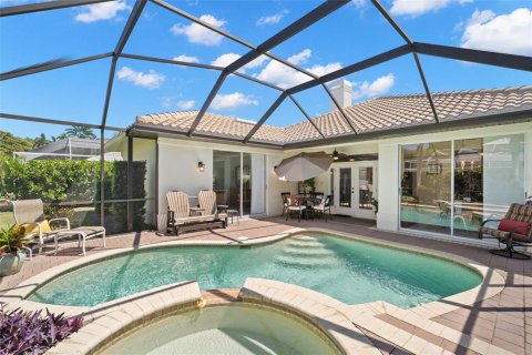 Casa en venta en Pinellas Park, Florida, 2 dormitorios, 180.88 m2 № 1747320 - foto 4