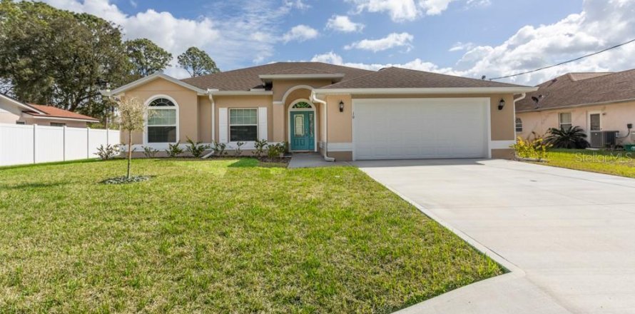 House in Palm Coast, Florida 3 bedrooms, 167.41 sq.m. № 2226796