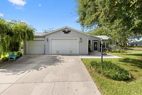 House in The Villages, Florida 2 bedrooms, 99.03 sq.m. № 2315297
