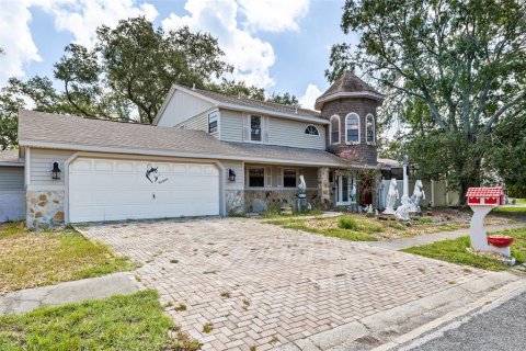 House in Holiday, Florida 3 bedrooms, 233.18 sq.m. № 1898941 - photo 6