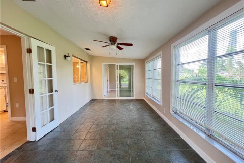 Casa en venta en Port Charlotte, Florida, 3 dormitorios, 144.93 m2 № 1913500 - foto 20