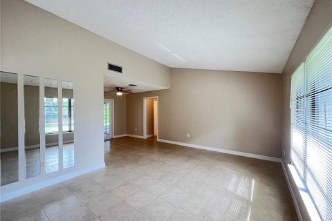Casa en venta en Port Charlotte, Florida, 3 dormitorios, 144.93 m2 № 1913500 - foto 7