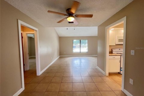 Casa en venta en Port Charlotte, Florida, 3 dormitorios, 144.93 m2 № 1913500 - foto 8