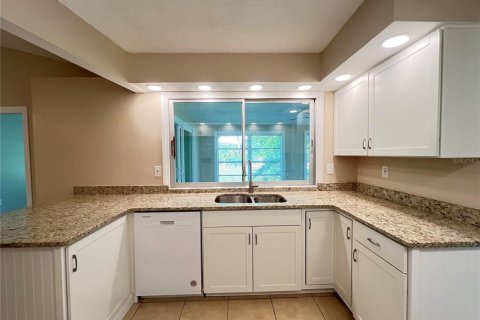 Casa en venta en Port Charlotte, Florida, 3 dormitorios, 144.93 m2 № 1913500 - foto 12