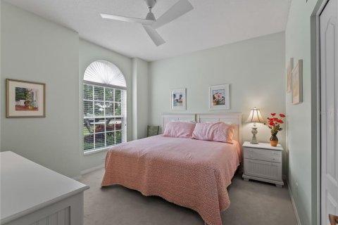 House in Sarasota, Florida 2 bedrooms, 147.25 sq.m. № 2395899 - photo 9