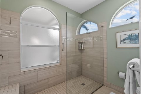 House in Sarasota, Florida 2 bedrooms, 147.25 sq.m. № 2395899 - photo 27
