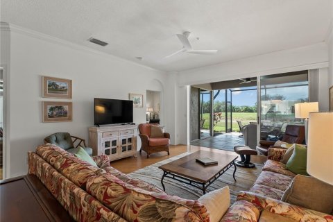 House in Sarasota, Florida 2 bedrooms, 147.25 sq.m. № 2395899 - photo 21