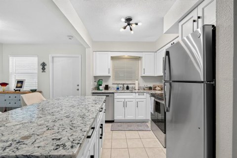 Copropriété à vendre à Bradenton Beach, Floride: 2 chambres, 70.05 m2 № 2398589 - photo 6