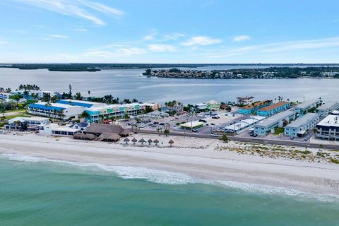 Copropriété à vendre à Bradenton Beach, Floride: 2 chambres, 70.05 m2 № 2398589 - photo 29