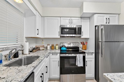 Copropriété à vendre à Bradenton Beach, Floride: 2 chambres, 70.05 m2 № 2398589 - photo 8