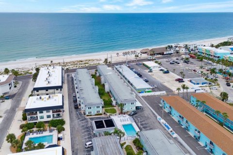 Copropriété à vendre à Bradenton Beach, Floride: 2 chambres, 70.05 m2 № 2398589 - photo 27