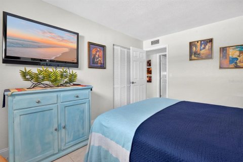 Copropriété à vendre à Bradenton Beach, Floride: 2 chambres, 70.05 m2 № 2398589 - photo 19