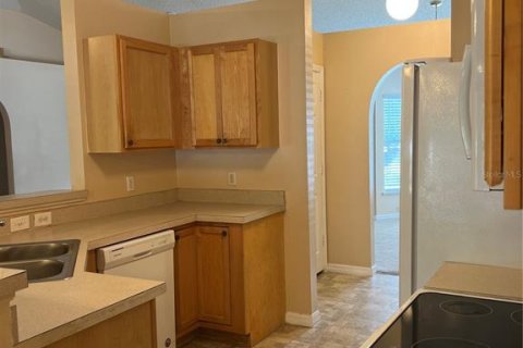House in Minneola, Florida 4 bedrooms, 156.35 sq.m. № 1193283 - photo 16
