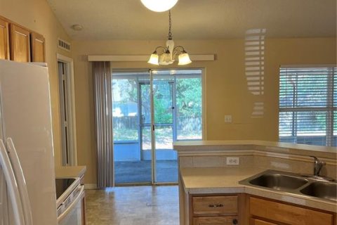 House in Minneola, Florida 4 bedrooms, 156.35 sq.m. № 1193283 - photo 18
