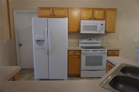 House in Minneola, Florida 4 bedrooms, 156.35 sq.m. № 1193283 - photo 19