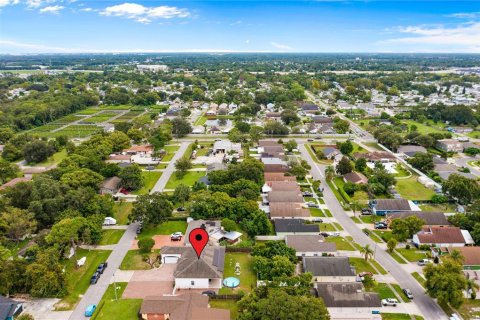House in Orlando, Florida 3 bedrooms, 200.67 sq.m. № 1900349 - photo 24