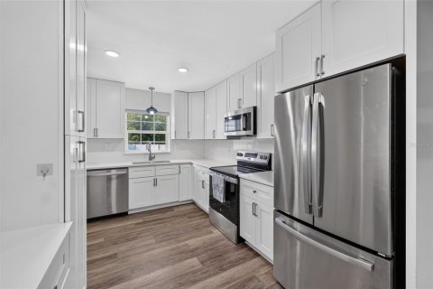 Casa en venta en Ocala, Florida, 2 dormitorios, 108.7 m2 № 2222523 - foto 19