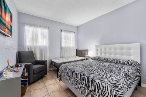 Copropriété à louer à Miami, Floride: 2 chambres, 89.19 m2 № 1992832 - photo 15