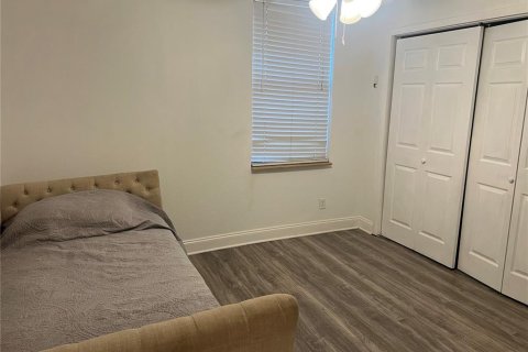 Apartamento en alquiler en Tampa, Florida, 2 dormitorios, 83.61 m2 № 1800058 - foto 12