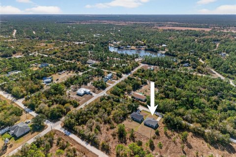 House in Punta Gorda, Florida 2 bedrooms, 86.4 sq.m. № 2115837 - photo 21