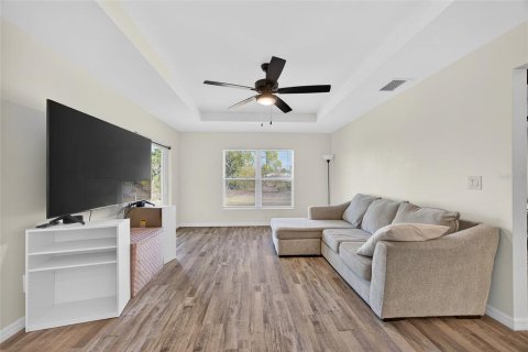 House in Punta Gorda, Florida 2 bedrooms, 86.4 sq.m. № 2115837 - photo 7