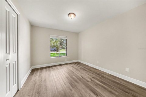 Casa en venta en Apopka, Florida, 3 dormitorios, 131.36 m2 № 2231469 - foto 18